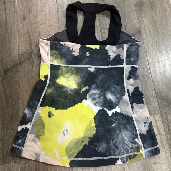 🍋 Lululemon Scoop Neck Tank - Picture 3 of 4